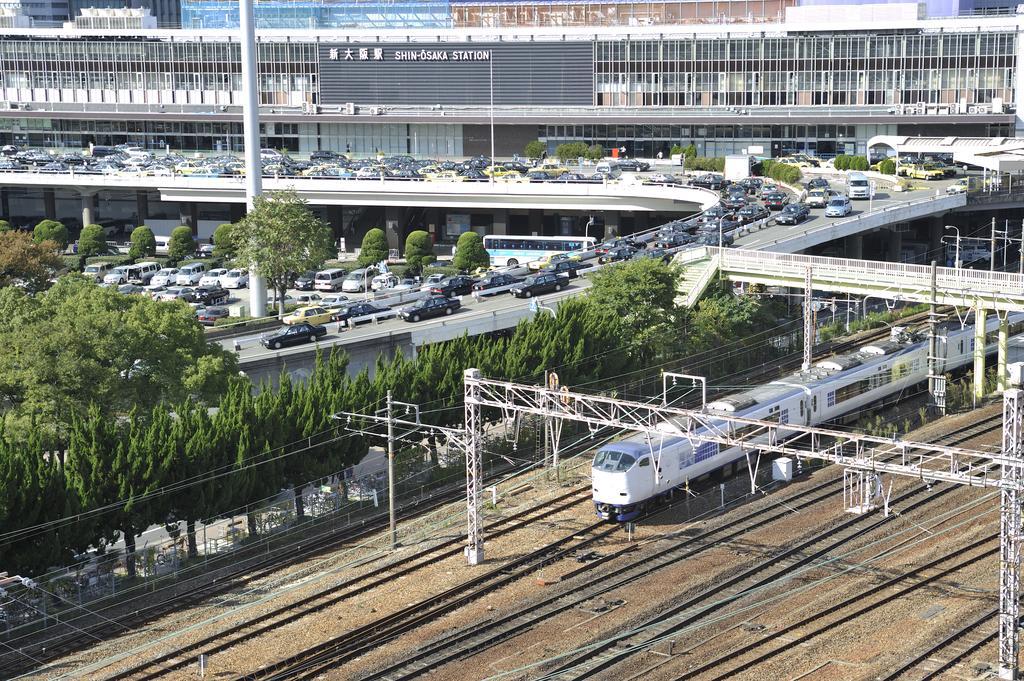 Shin Osaka Station Hotel Annex Ngoại thất bức ảnh